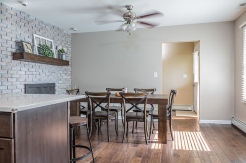 362 Hancock Ave, South Elgin, IL 60177-2320