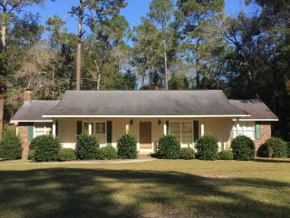 233 Pine Ave, Moultrie, GA 31768-6640