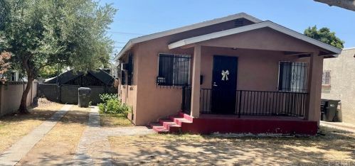 9413 Virginia Ave, South Gate, CA 90280-4509