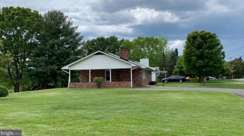 22350 Senedo Rd, Edinburg, VA 22824-2844