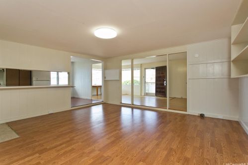809 Ailuna St, Honolulu HI  96821-1760 exterior