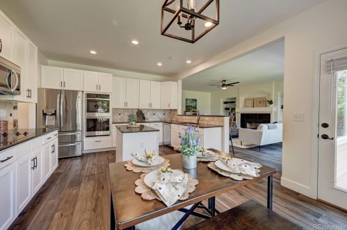 5756 Danube Cir, Aurora CO 80015-5148 exterior