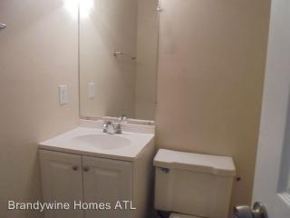 6673 Woodfield Ln, Rex GA  30273-2023 exterior