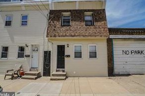 2602 Amber St, Philadelphia, PA 19125-1404