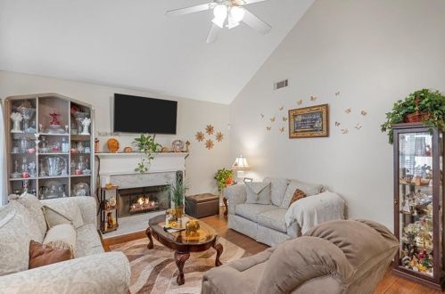 95 Autumn Ct, Porterdale, GA 30016-9044