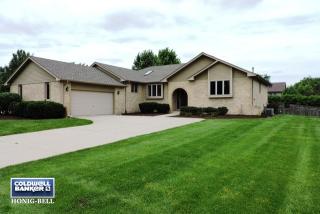 10610 Willow Ave, Mokena, IL 60448-1757