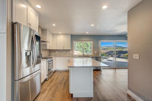 14351 Vista Panorama, Lakeside, CA 92040-5809