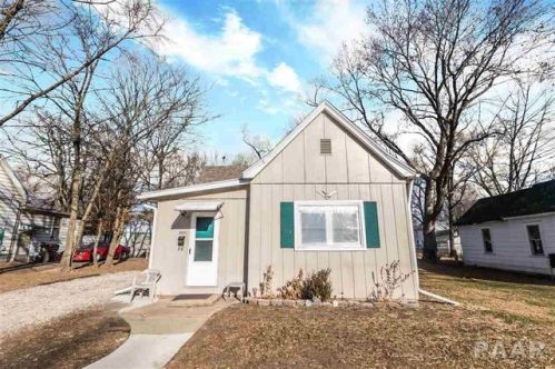 3025 Trewyn Ave, Peoria IL  61605-2779 exterior