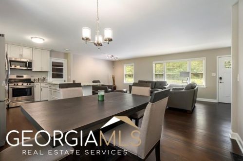3305 Flowers Dr, Atlanta GA  30337-1001 exterior