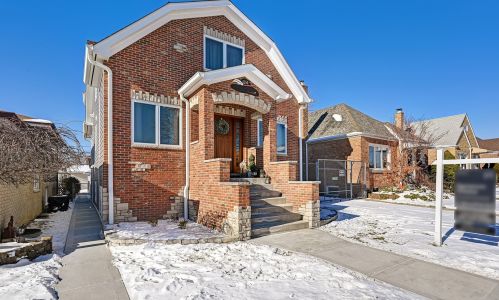 5550 Rutherford Ave, Chicago, IL 60638-2318
