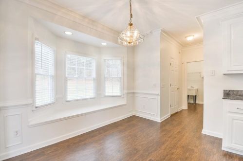 4800 Highland Lk Dr, Atlanta GA  30349-3913 exterior