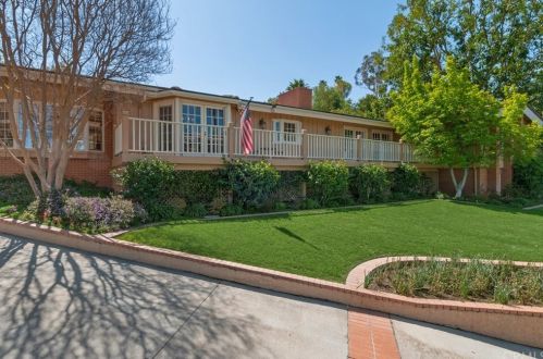 6350 Hawarden Dr, Riverside, CA 92506-5106