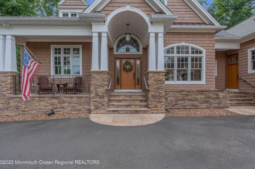 139 Cold Indian Spg Rd, Tinton Falls NJ 07712-3247 exterior