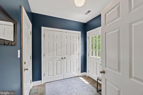 1 Rdg Rd, Severna Park MD 21146-4538 exterior