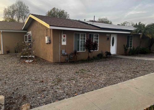 1844 Calle Tijera, Vista CA  92084-5338 exterior