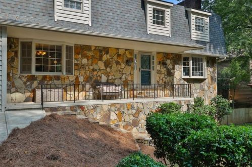 2457 Cedar Wood Ct, Marietta, GA 30068-3613