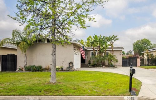 5015 Arroway Ave, Covina, CA 91724-1025