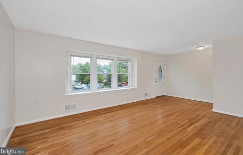 12002 Cook Ct, Silver Spring MD 20902-2112 exterior