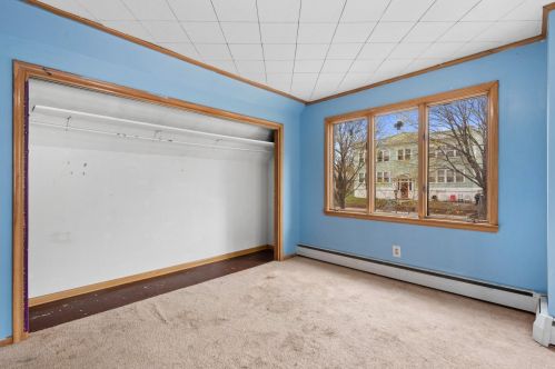 143 Bates Ave, Saint Paul MN  55106-6328 exterior