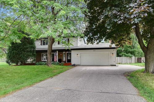1810 Evergreen Ct, Saint Paul MN  55125-2301 exterior