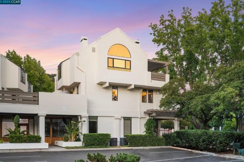 72 Mozden Ln, Concord CA  94523-3369 exterior