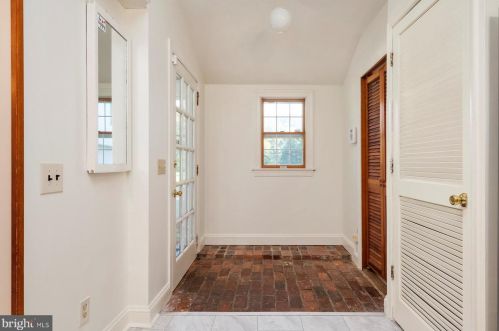 6482 Shady Side Rd, Shady Side MD 20764-9715 exterior