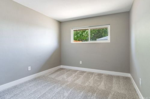 8536 Basswood Ave, Riverside CA  92504-2827 exterior
