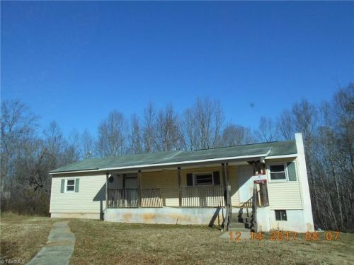 7815 Misty Mountain Rd, Germanton, NC 27019-9563