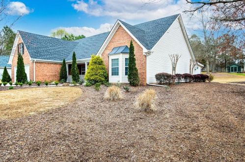 5194 Johnson Spur, Loganville, GA 30052-2978