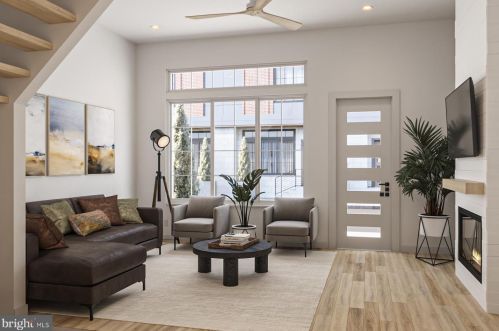 2616 18th St, Philadelphia, PA 19132-3813