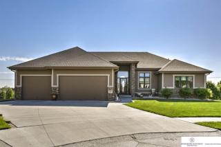 16802 Cady Cir, Omaha, NE 68116-2766