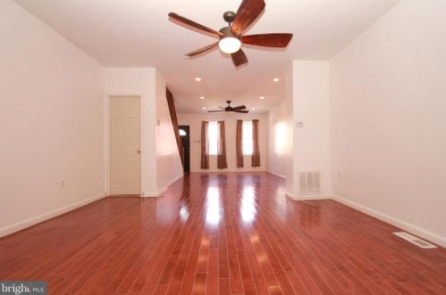 2707 Marshall St, Philadelphia, PA 19148-4816