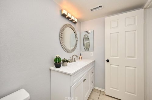 889 Sapphire Ln, Anaheim CA  92807-4864 exterior