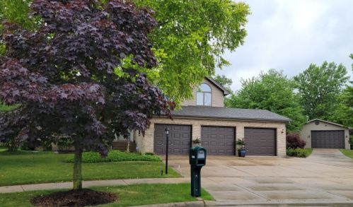 17038 Sycamore Ln, Oak Forest, IL 60452-4510