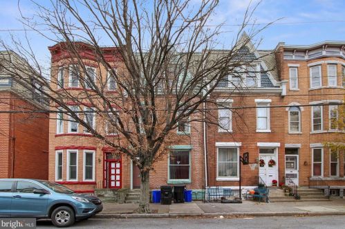 1705 Green St, Harrisburg, PA 17102-2344
