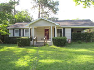 1258 Doc Darbyshire Rd, Moultrie, GA 31788-1905
