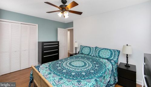 822 Borbeck Ave, Philadelphia PA  19111-3105 exterior