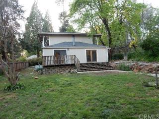 1486 Terry Ln, Paradise, CA 95969-5361