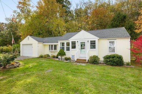 79 Ridgewood Rd, Colchester, CT 06415-5123