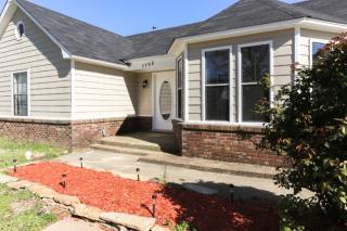 7798 Tumbling Creek Dr, Millington, TN 38053-2216