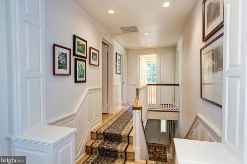 315 Maple Ave, Haddonfield NJ 08033-1438 exterior