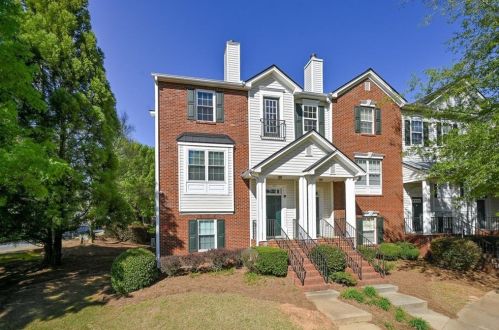 150 Weatherstone Square Dr, Holly Springs, GA 30188-7029