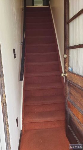 31 Lake St, Paterson NJ  07501-1516 exterior