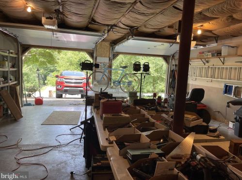 112 Bentley Ln, Lancaster PA  17603-6223 exterior