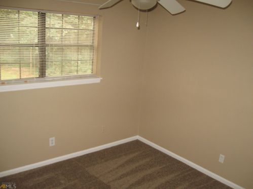 3943 Woodland Cir, Conyers GA  30013-3056 exterior
