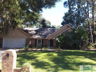 209 Blue Heron Dr, Savannah GA  31410-2450 exterior