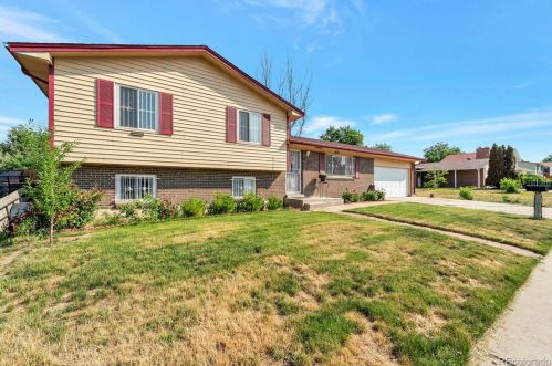13030 47th Avenue Cir, Denver, CO 80239-6125