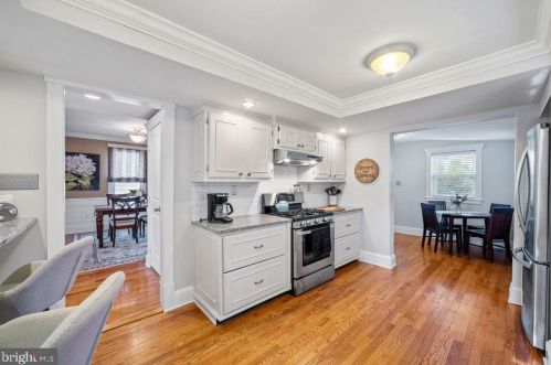 105 Ellis St, Tavistock NJ 08033-1826 exterior