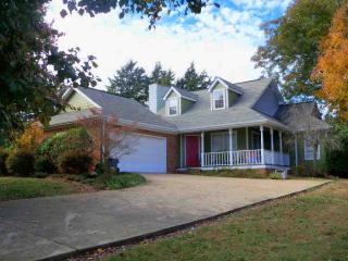 121 Hunters Run Trl, Cleveland, TN 37312-6205