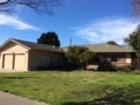 1216 Pajaro St, Salinas, CA 93901-2949